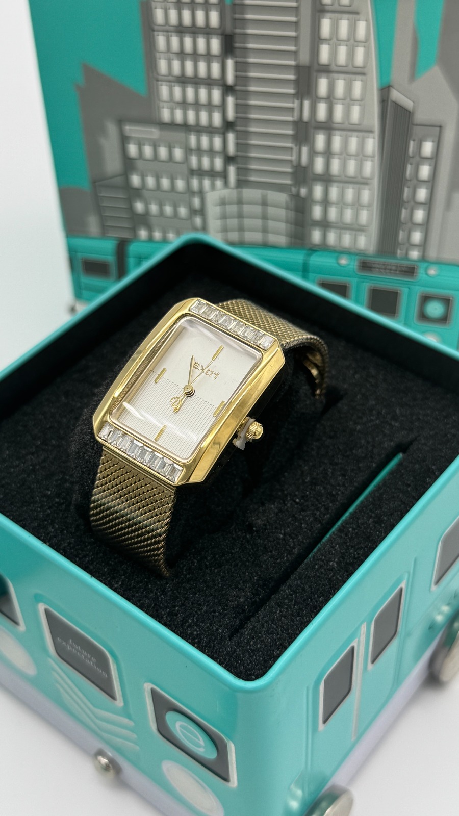 MONTRE