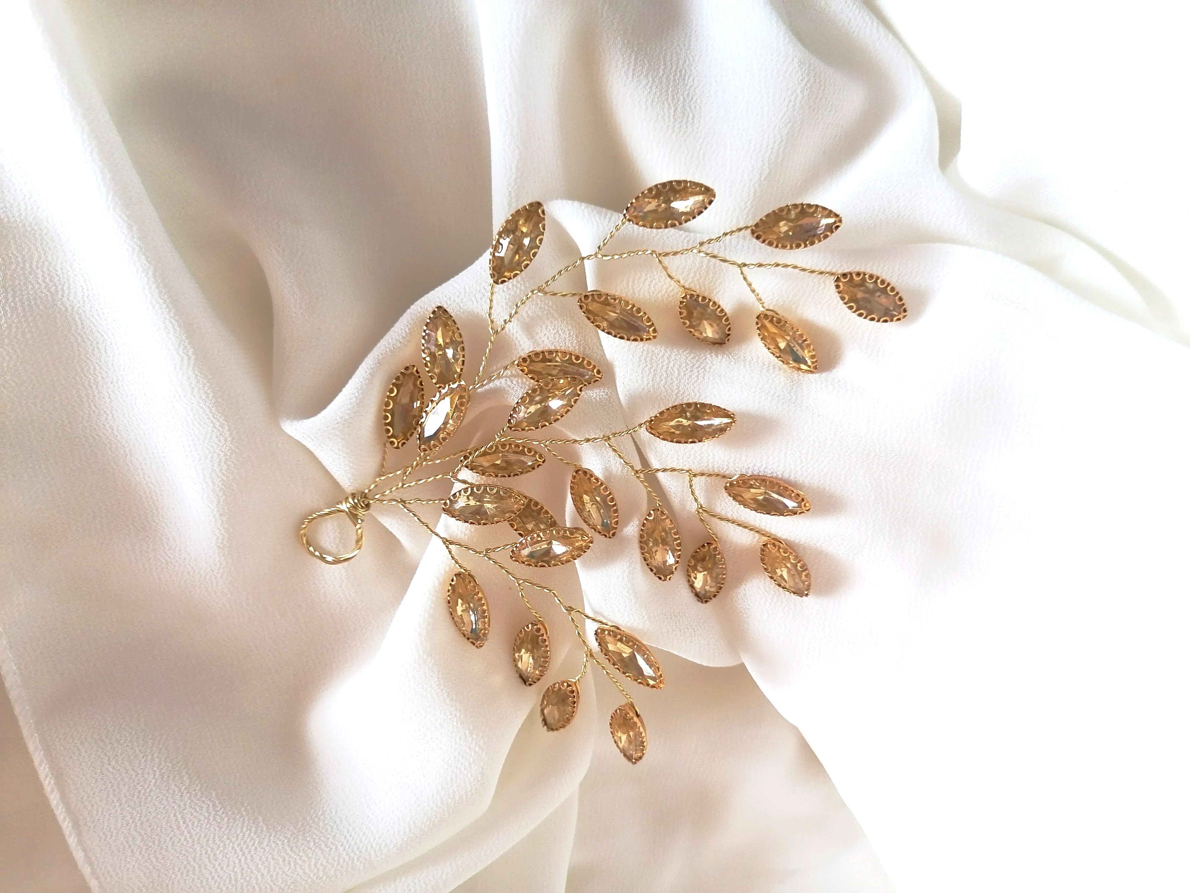 Broche