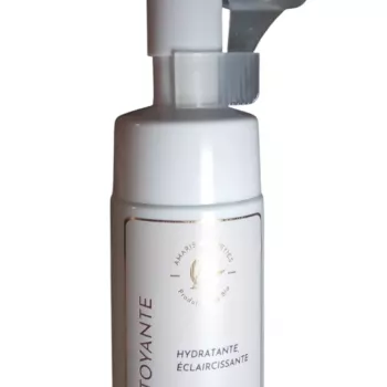Mousse nettoyante pour visage