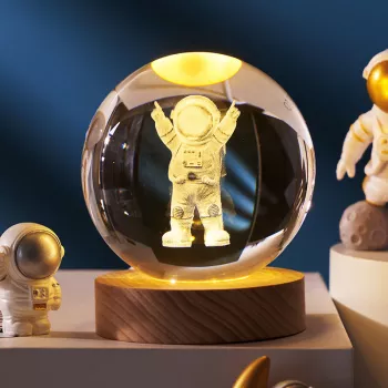 Boule De Cristal 3D – Veilleuse LED lumineuse – Créative – Astronaute